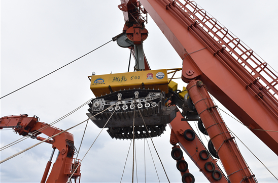 我國首次500米海底多金屬結(jié)核采集系統(tǒng)試驗(yàn)紀(jì)實(shí)